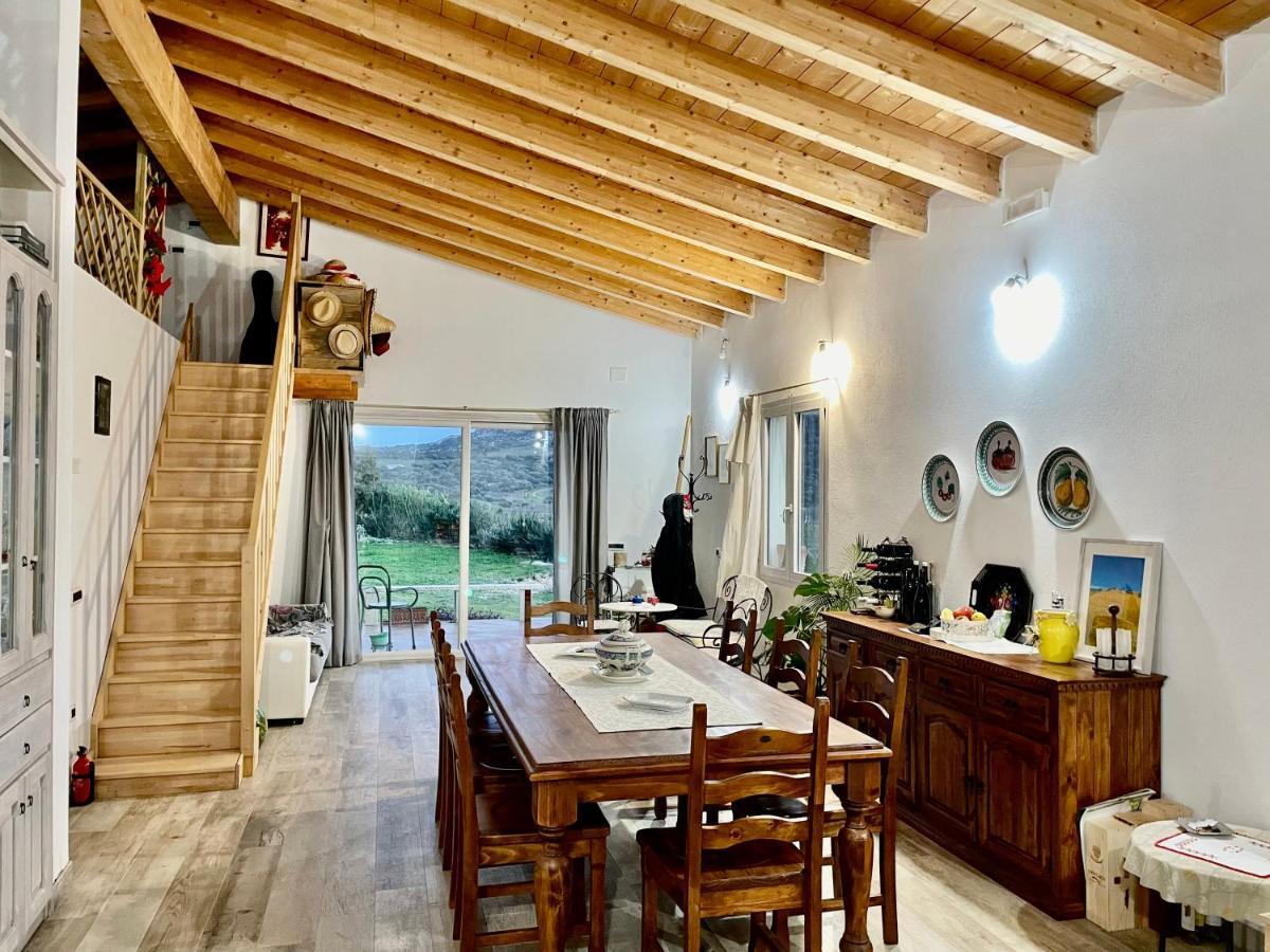 San Leonardo Country House Calangianus Екстер'єр фото