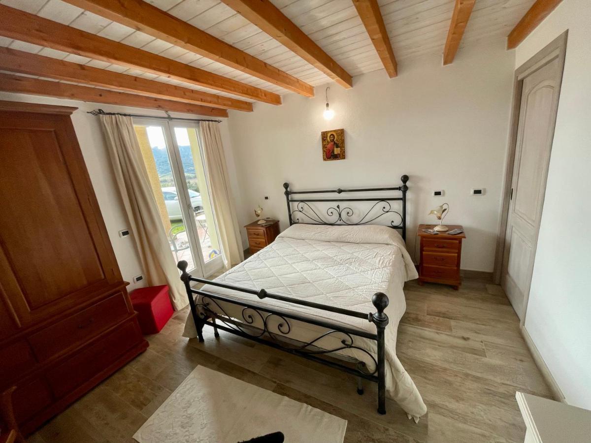 San Leonardo Country House Calangianus Екстер'єр фото